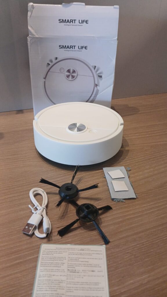 Aspirador de Pó Robô Ultrafino e Mini - Ferramenta de Limpeza Inteligente com USB
