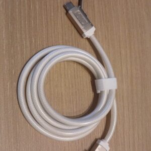 Cabo de dados Wtkvintant-tipo 4 x 1  carregamento rápido, USB / C - Cabo branco