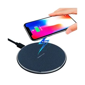 Carregador Rápido Sem Fio de 10W com Conector USB para celulares, fone de ouvido, etc. - Sem Bateria