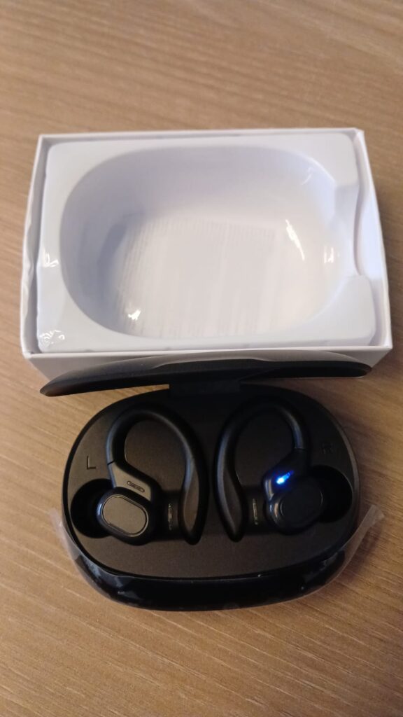 Earbuds sem fio com Microfone, Auscultadores de Ouvido Interno, Fones de Ouvido Headset s42